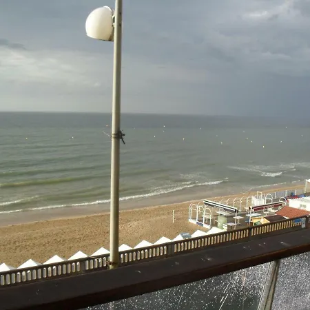 Cabourg Face A La Mer Buitenkant foto